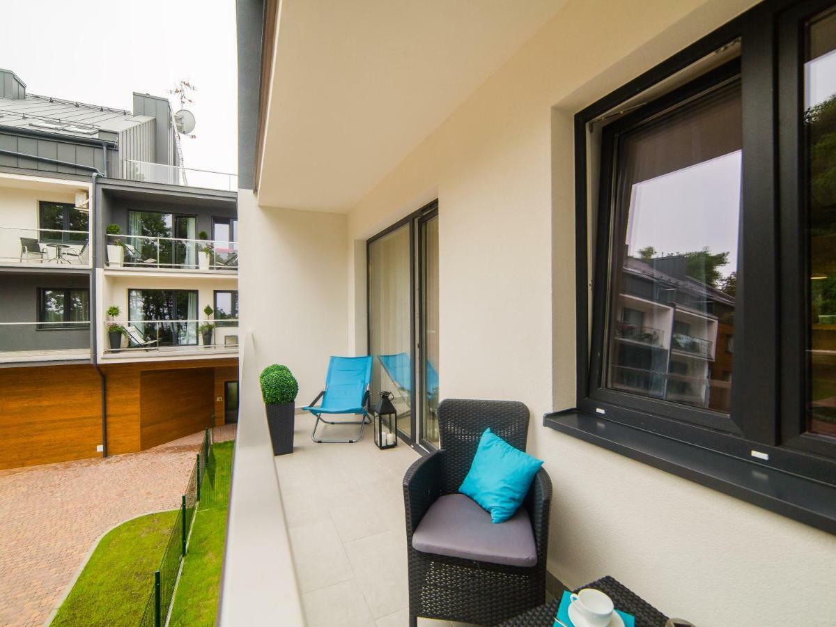 尤斯托尼莫斯基Apartament Turkusowy公寓 外观 照片