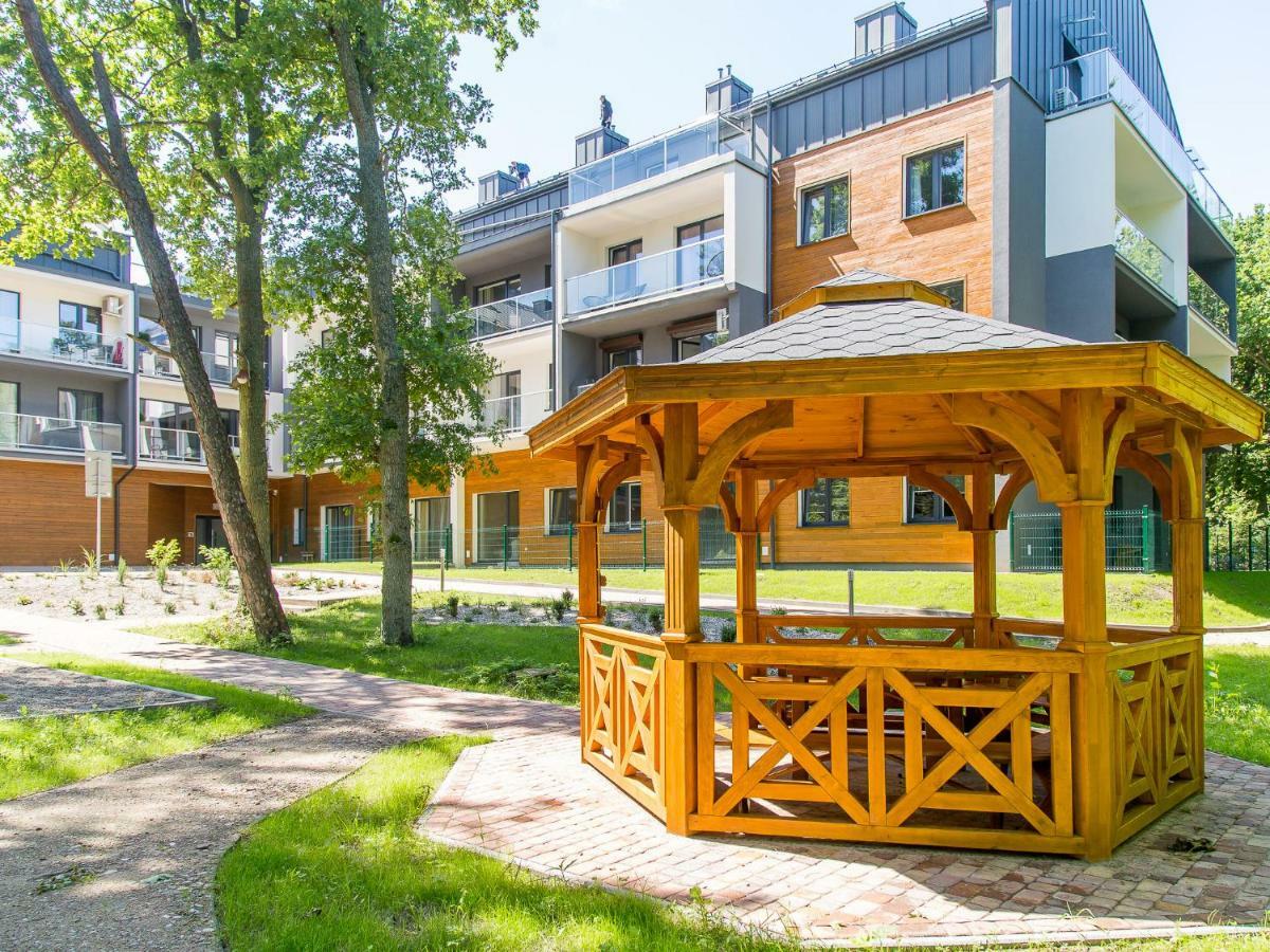 尤斯托尼莫斯基Apartament Turkusowy公寓 外观 照片