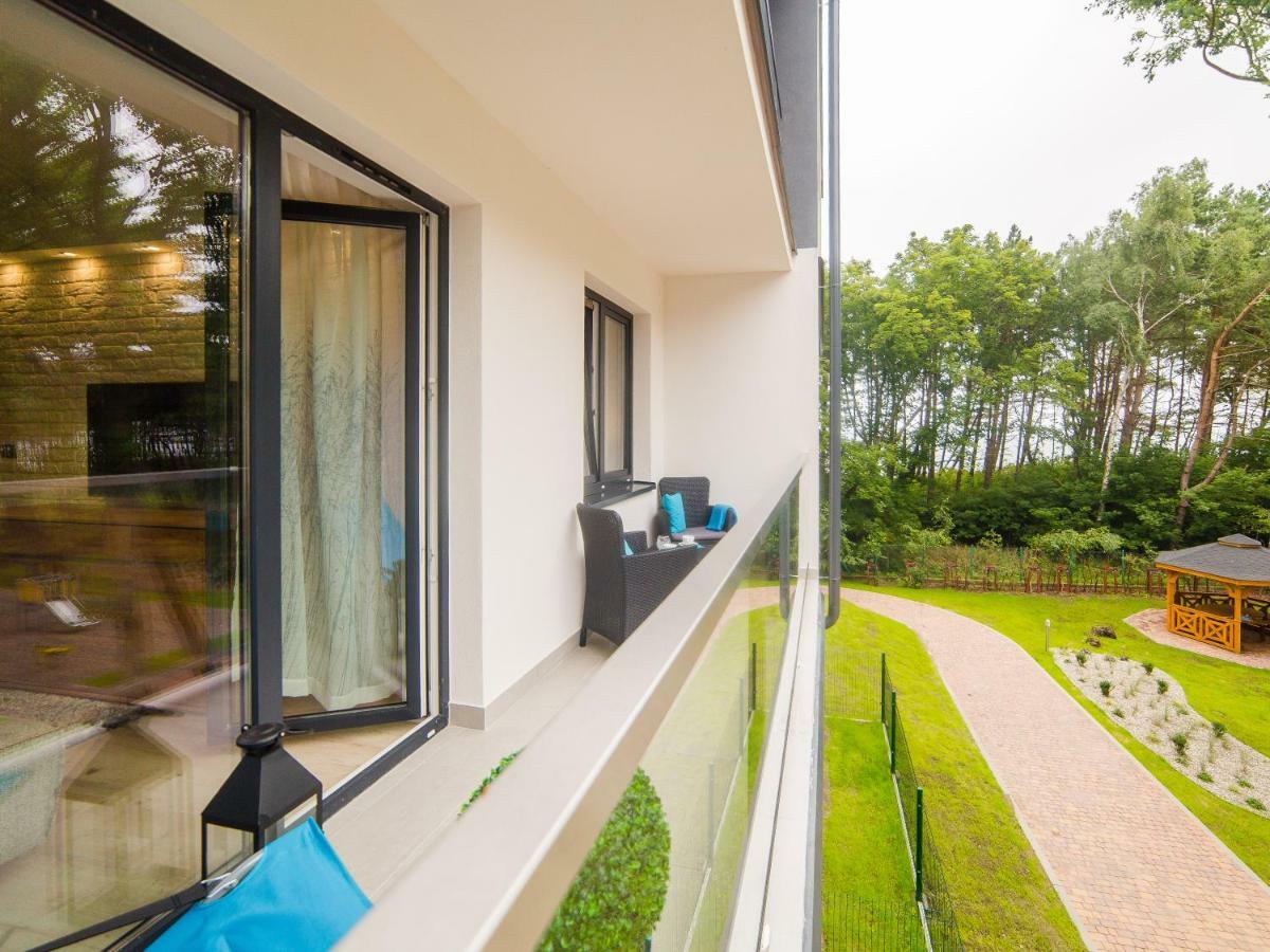 尤斯托尼莫斯基Apartament Turkusowy公寓 外观 照片